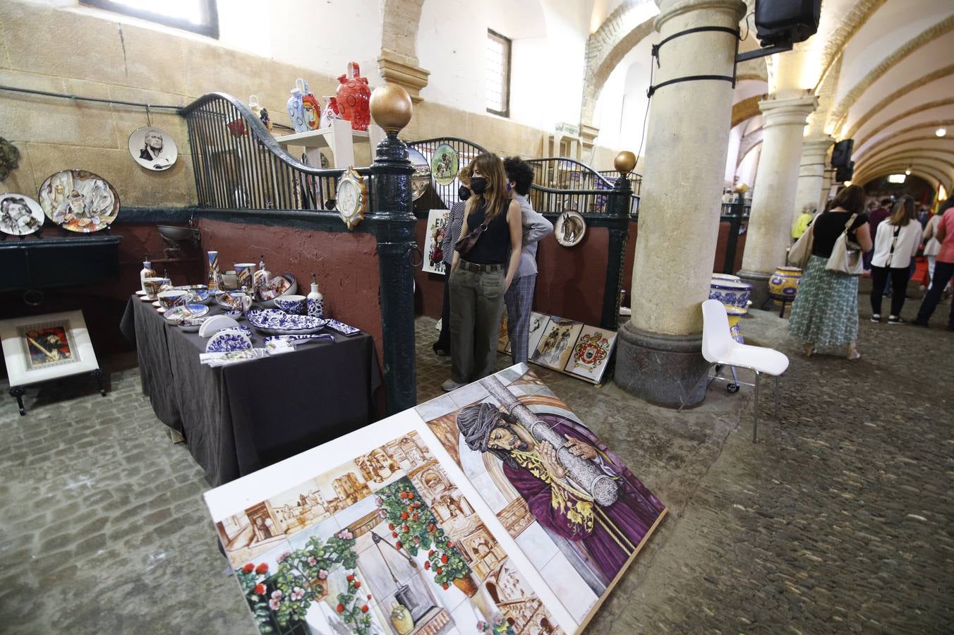 La cerámica de La Rambla en las Caballerizas Reales de Córdoba, en imágenes