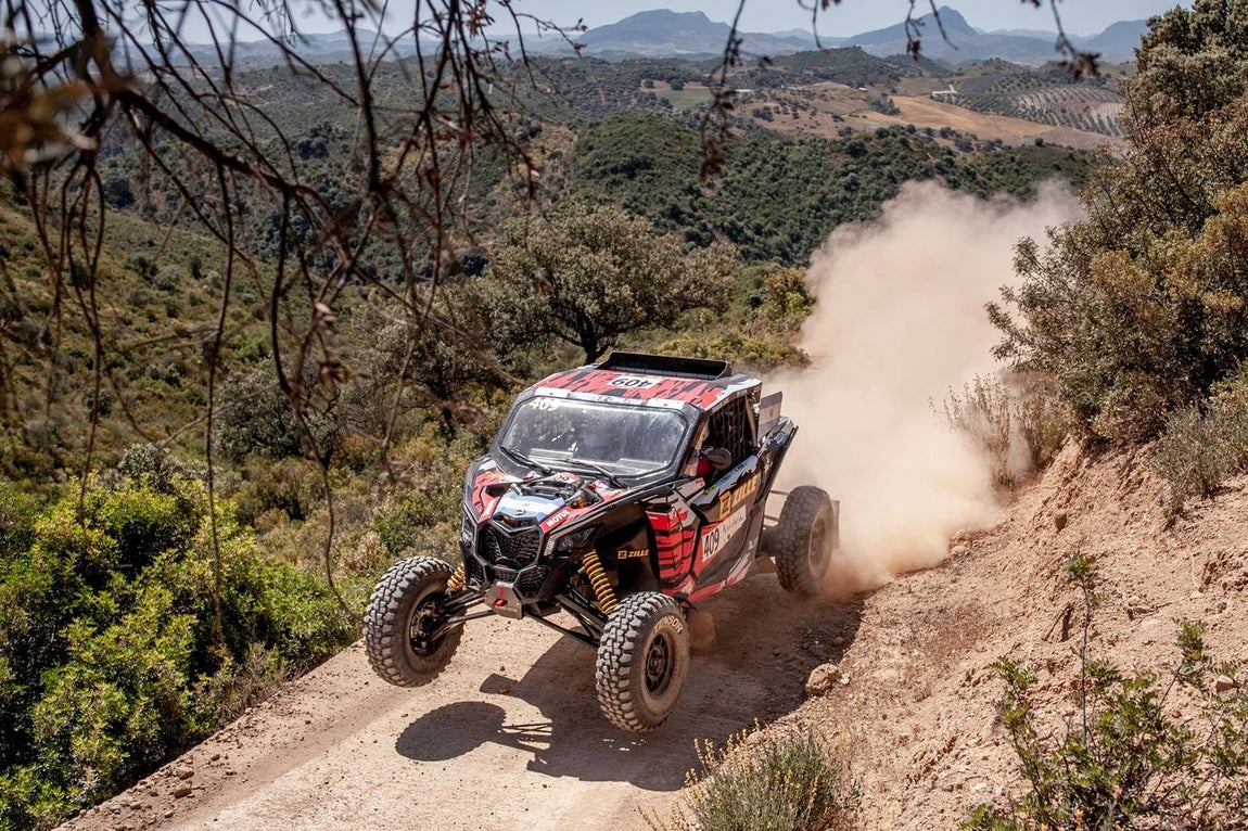 El paso de Carlos Sainz por Palma del Río y Santaella con el Andalucía Rally, en imágenes