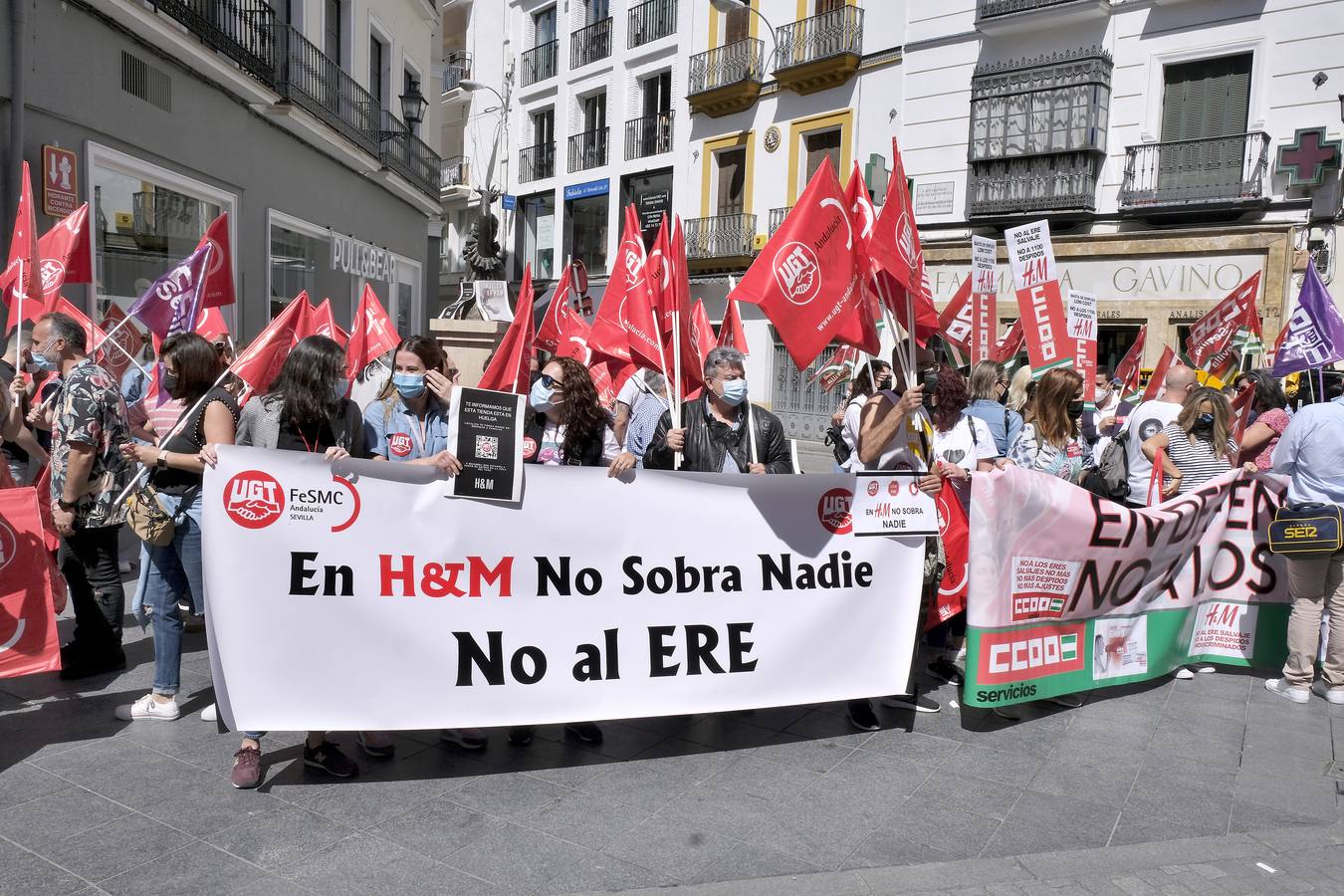 Protesta de los trabajadores de H&amp;M en Sevilla