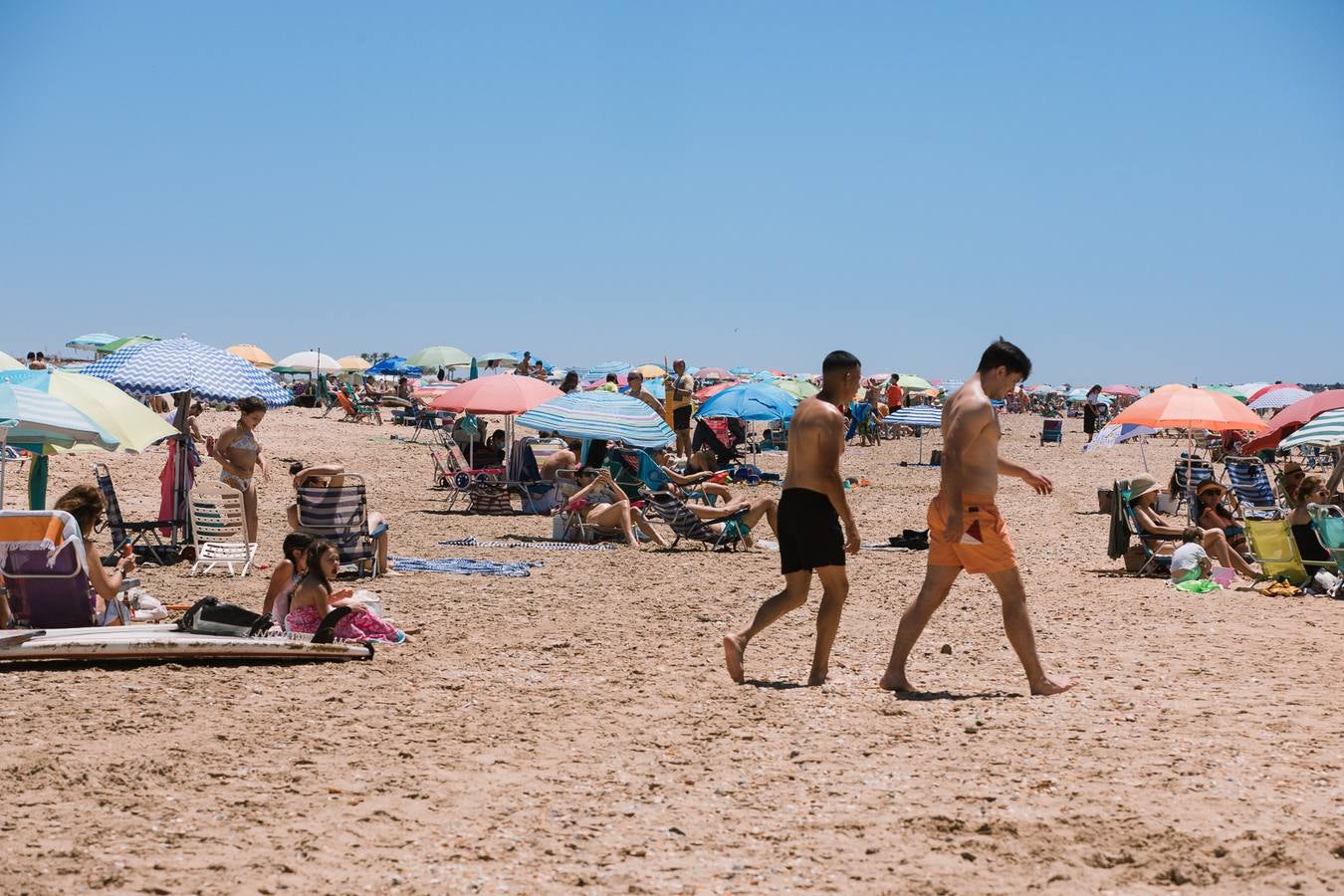 Ambiente en la playa de Punta Umbría