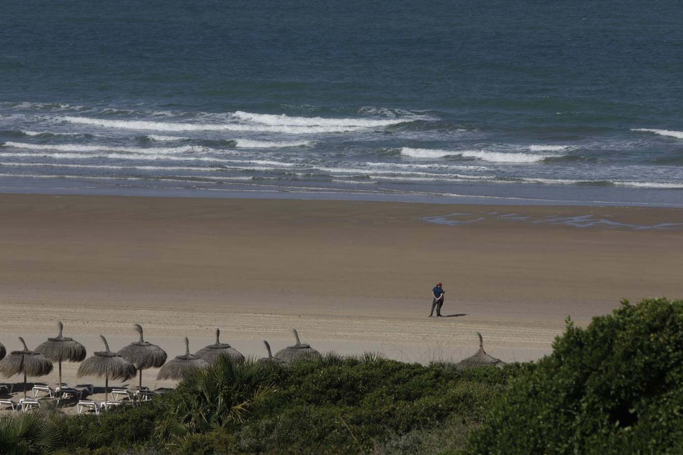 FOTOS: Recorrido fotográfico por las playas de la costa de Cádiz