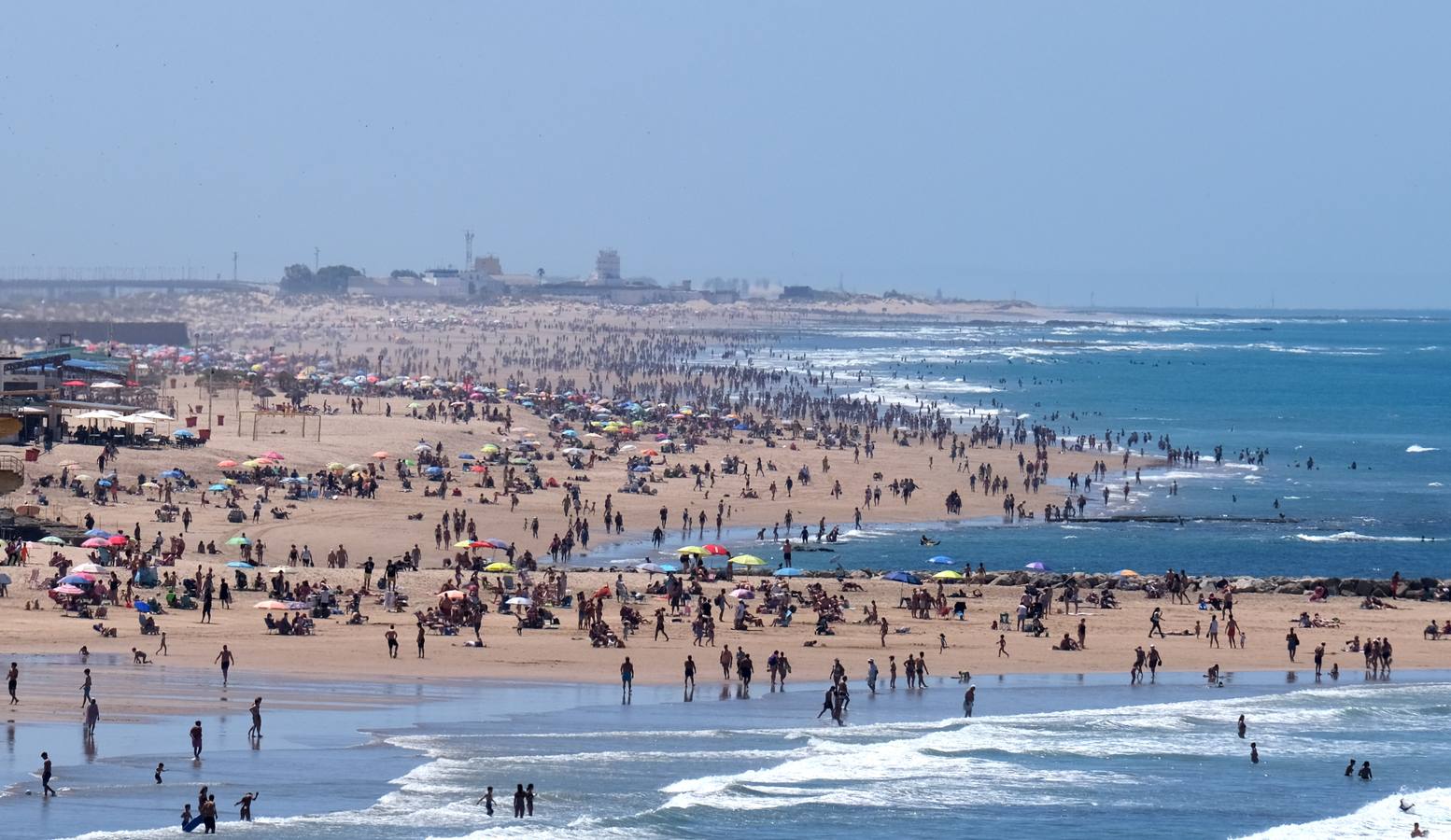 FOTOS: Recorrido fotográfico por las playas de la costa de Cádiz