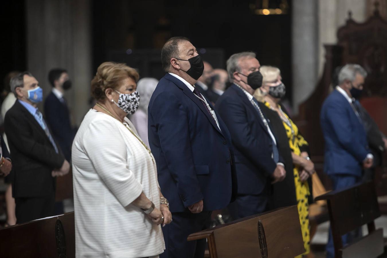 La cita de las hermandades de Gloria en la Catedral de Córdoba, en imágenes