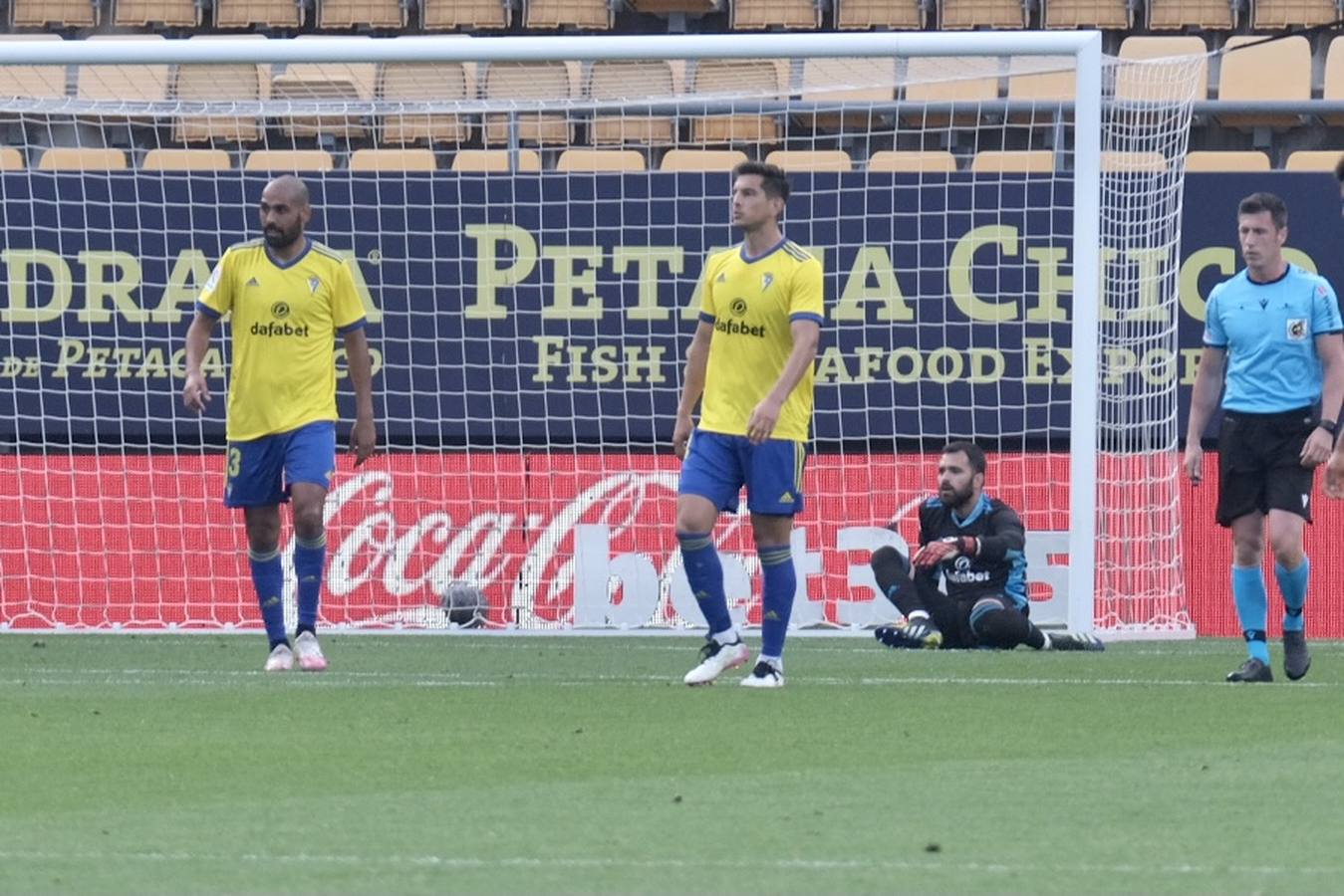 FOTOS: Las imágenes del Cádiz CF - Elche en Carranza