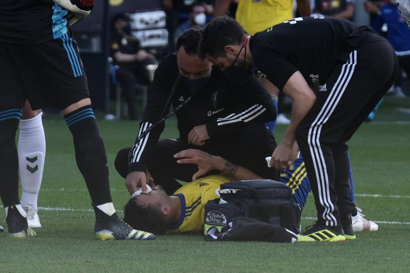 FOTOS: Las imágenes del Cádiz CF - Elche en Carranza