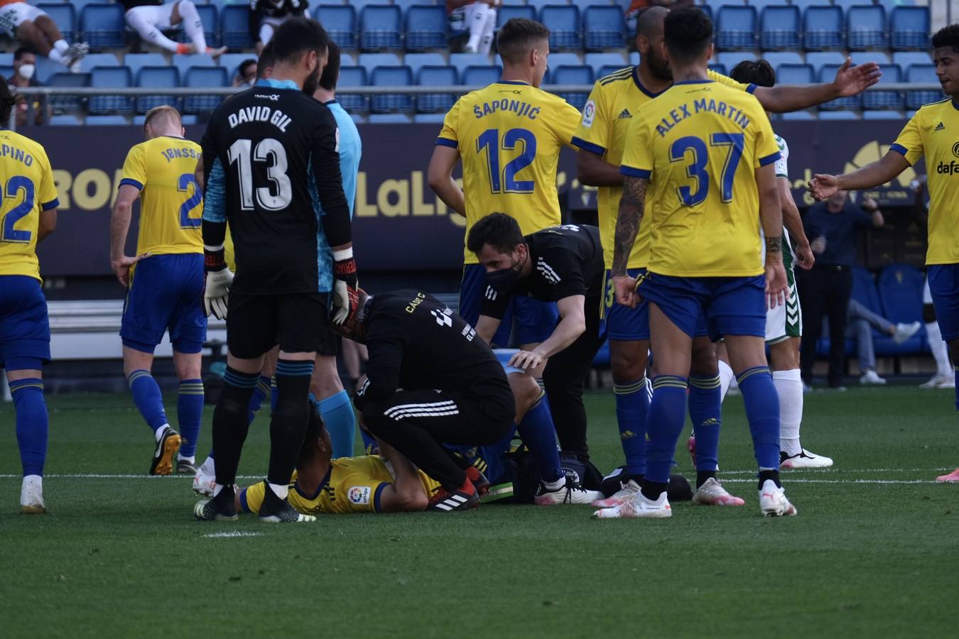 FOTOS: Las imágenes del Cádiz CF - Elche en Carranza