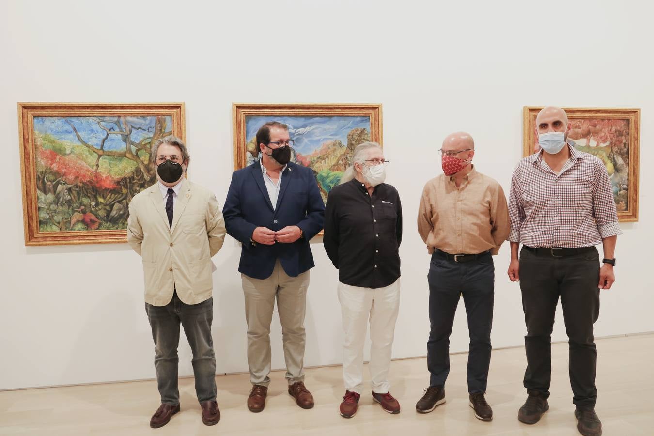 Exposición 'Luz en la sombra' de Antonio Nodal en la Casa de la Provincia