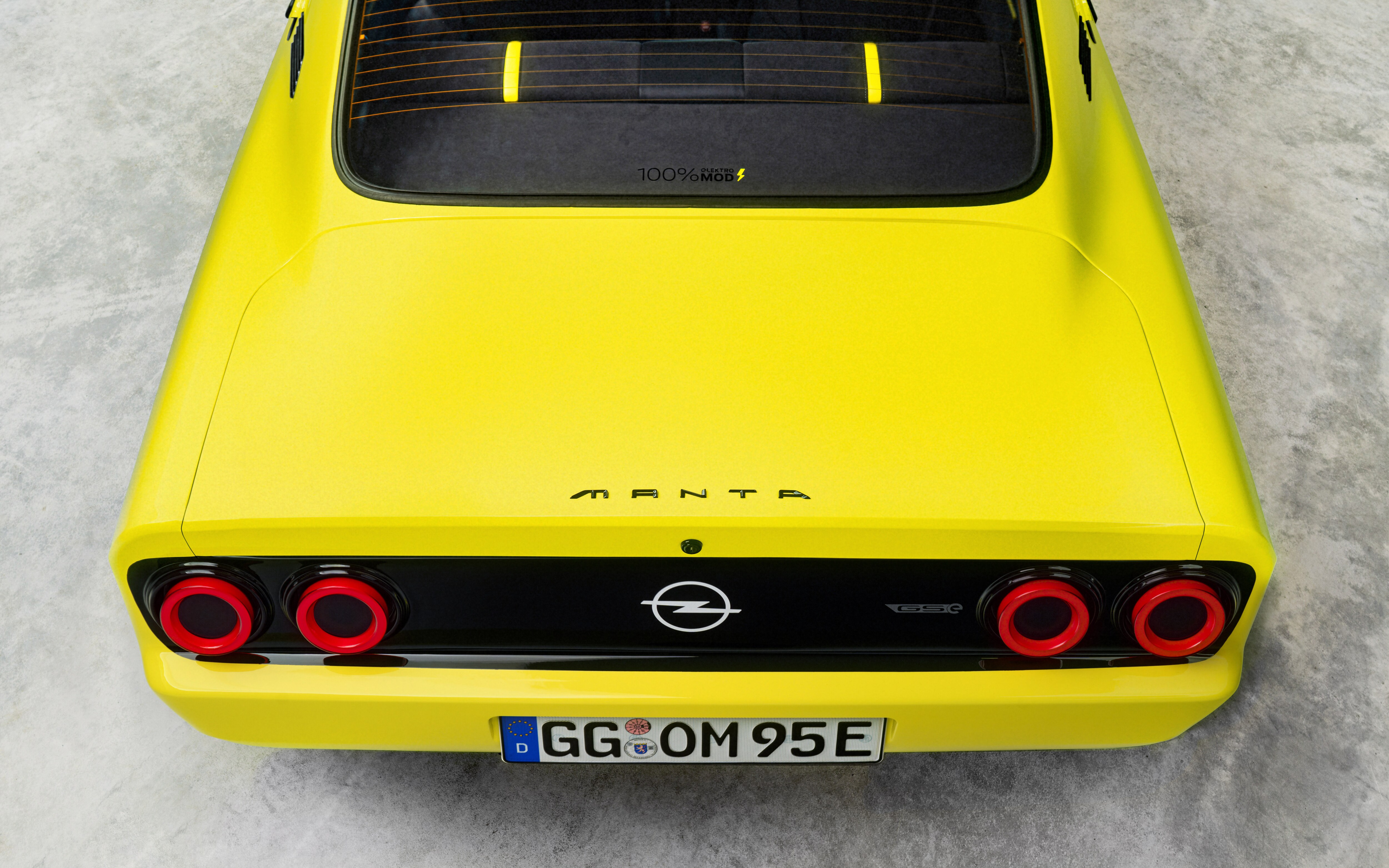 Fotogalería: Tradición y vanguardismo para el clásico Opel Manta que se convierte en eléctrico