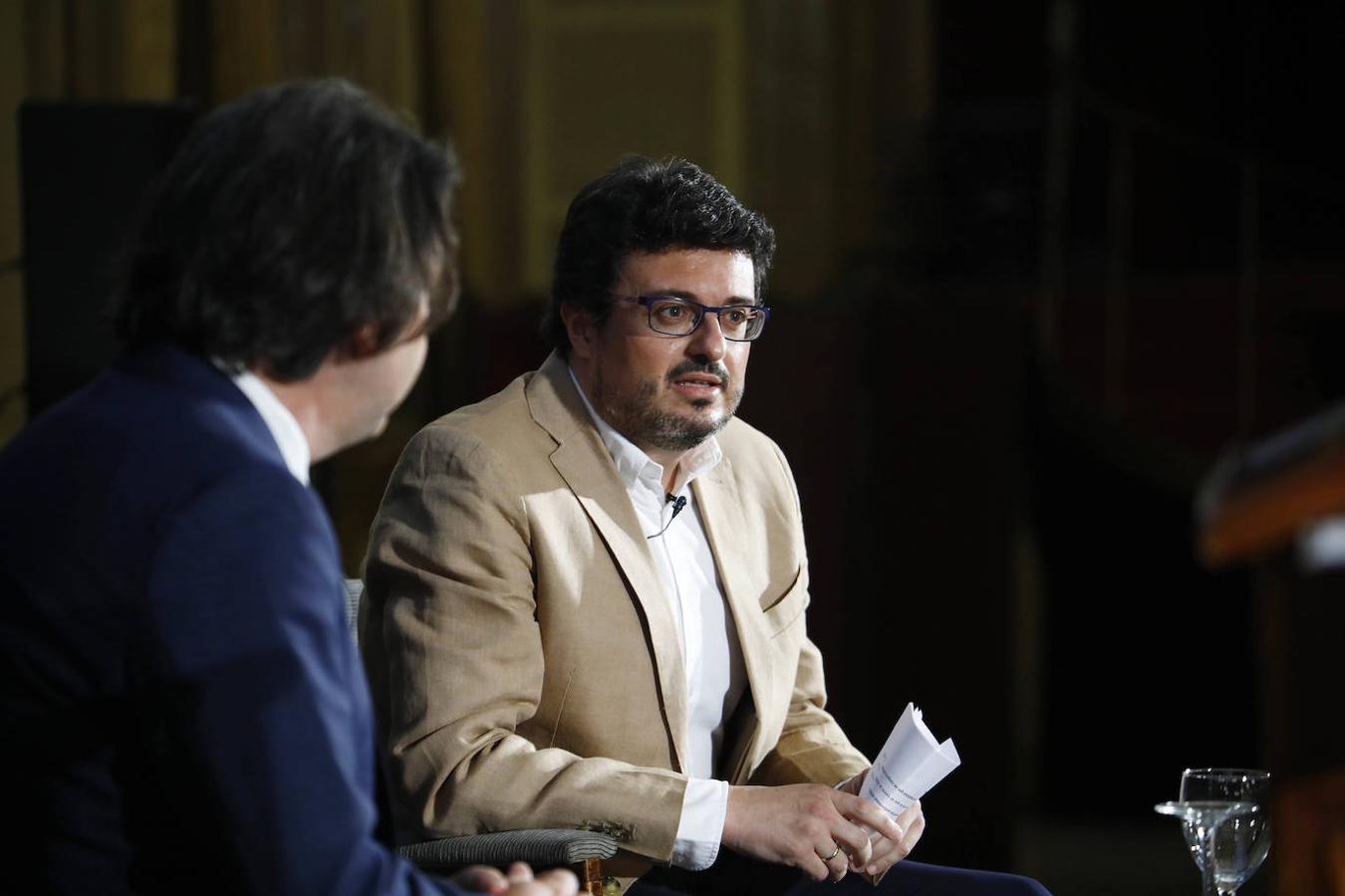 La conferencia de Pablo Manuel Díez en Córdoba, en imágenes