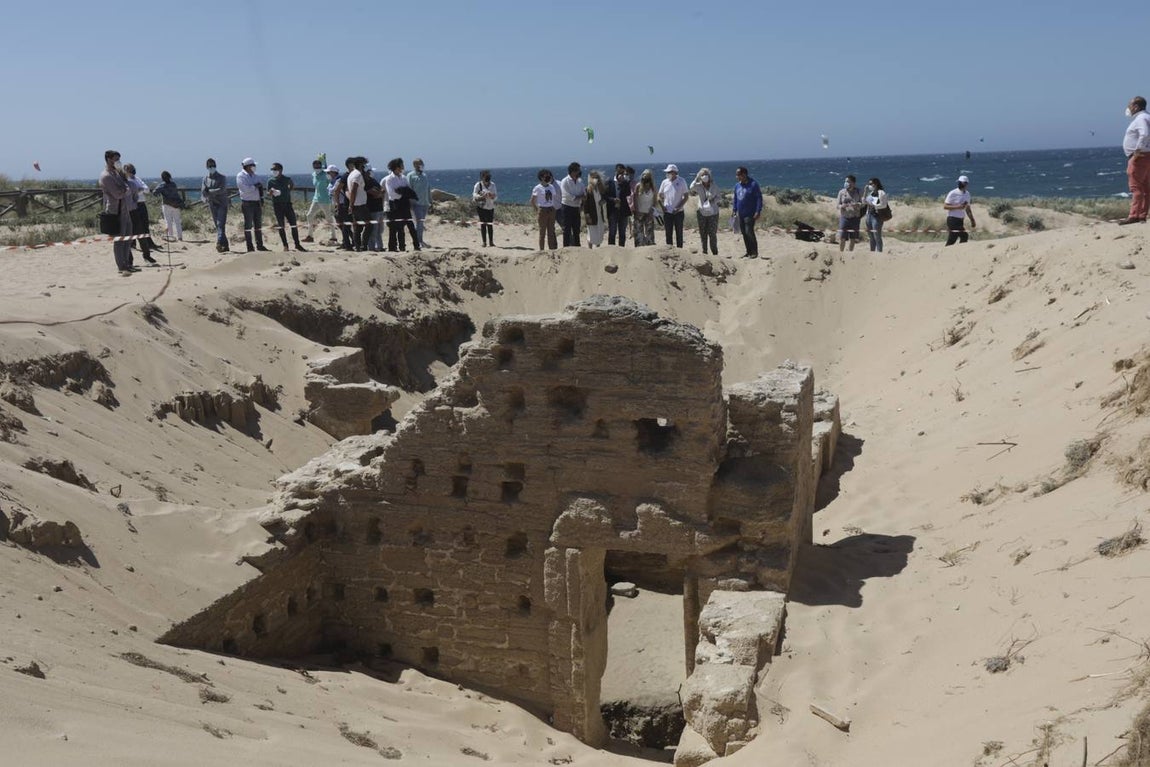 El yacimiento de Caños de Meca, en fotos: una necrópolis de la Edad de Bronce, termas, piscifactoría...