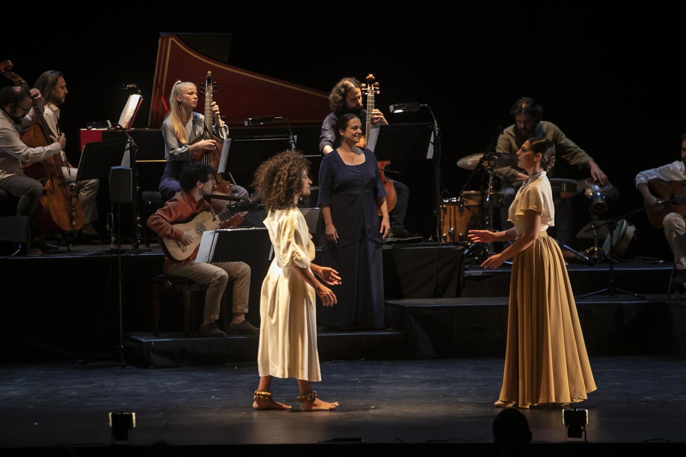 El espectáculo &#039;Gugurumbé&#039; en el Gran Teatro de Córdoba, en imágenes