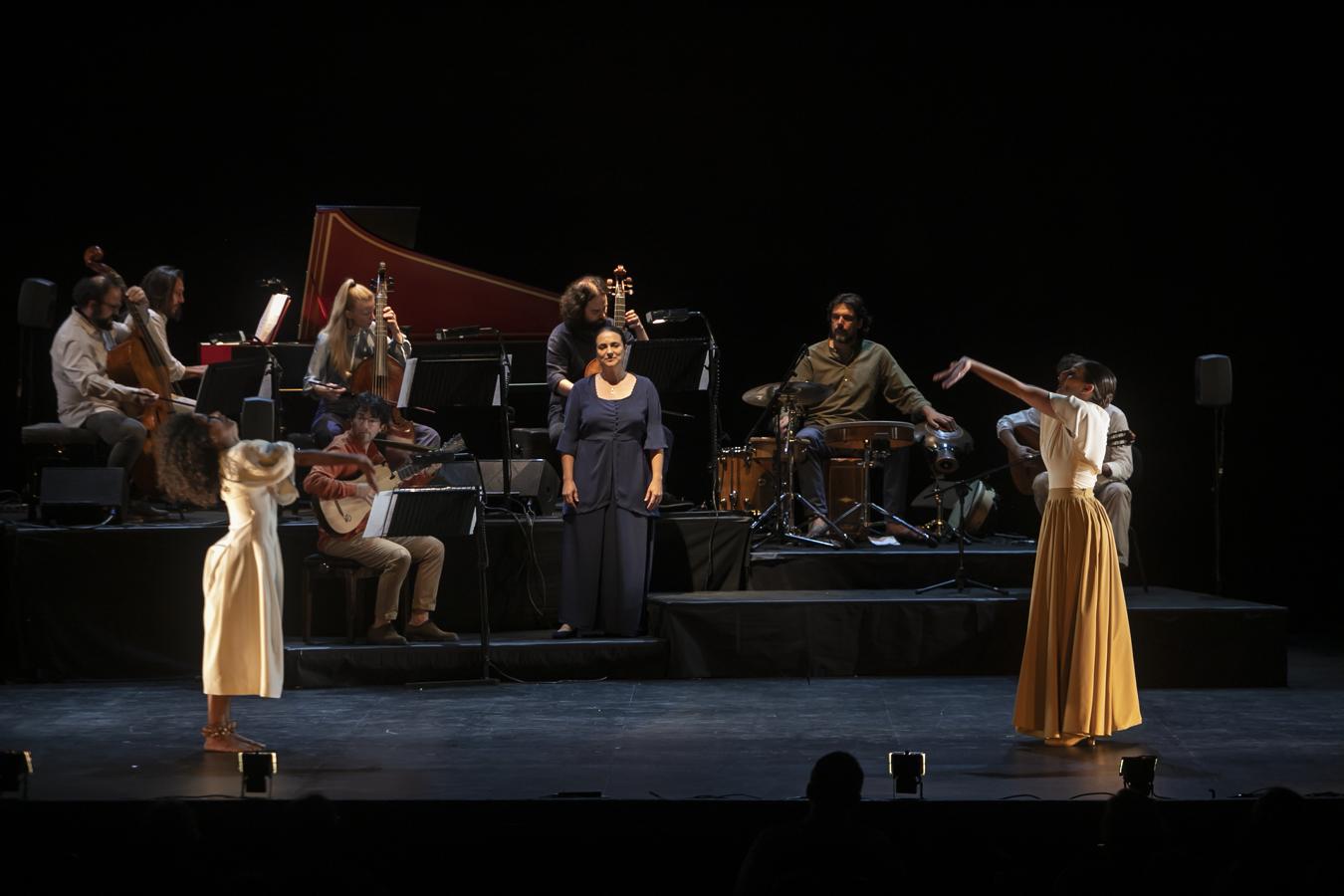 El espectáculo &#039;Gugurumbé&#039; en el Gran Teatro de Córdoba, en imágenes