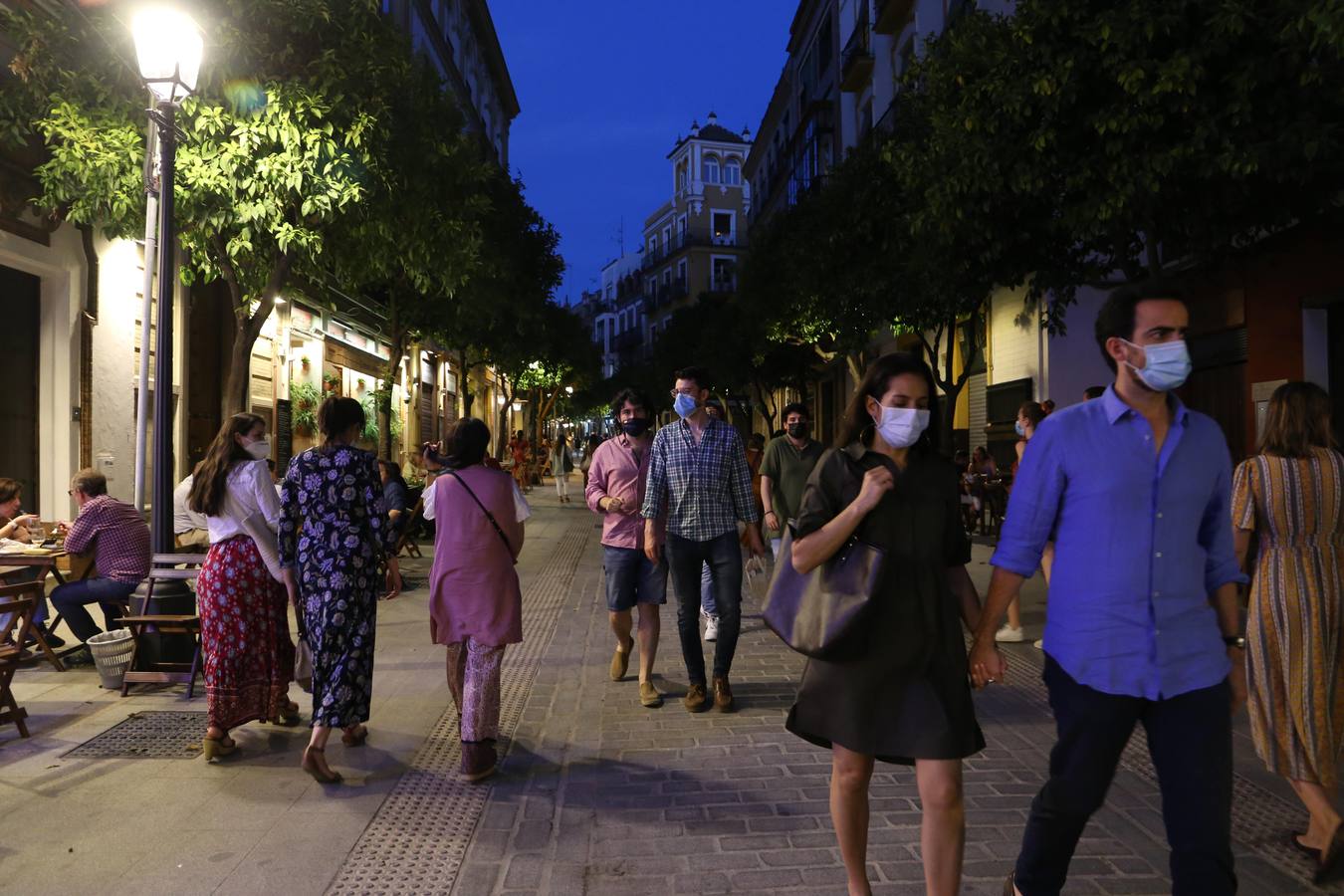 Ambiente de la calle Mateos Gago