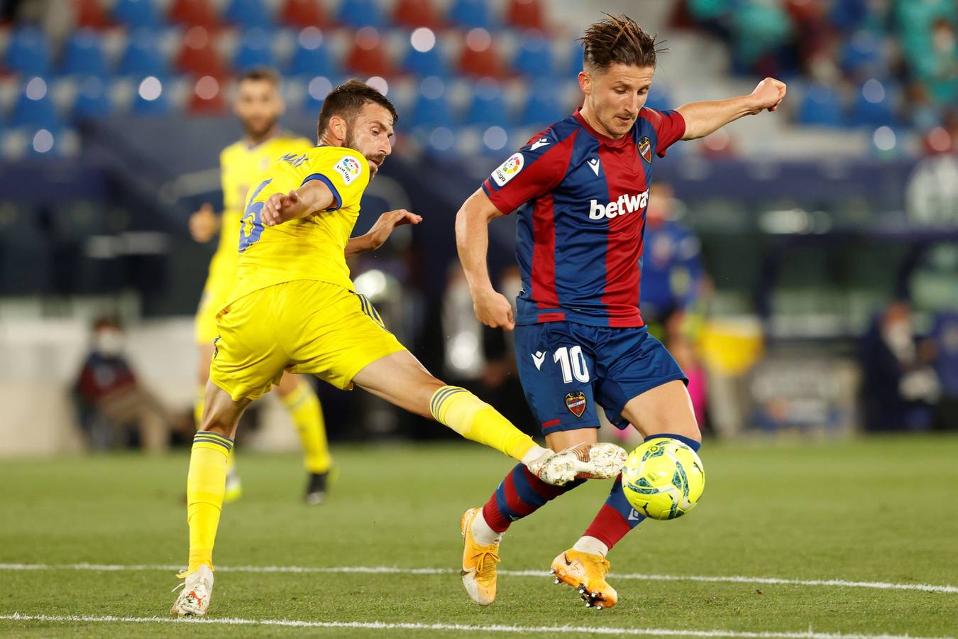 FOTOS: Levante - Cádiz CF