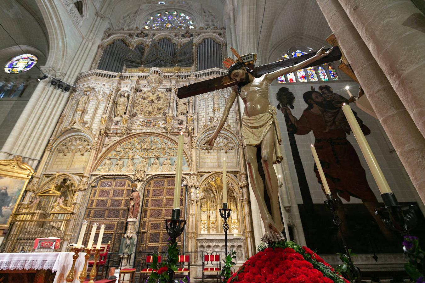 Los &#039;reviernes&#039; del Cristo de la Vega, en la catedral de Toledo