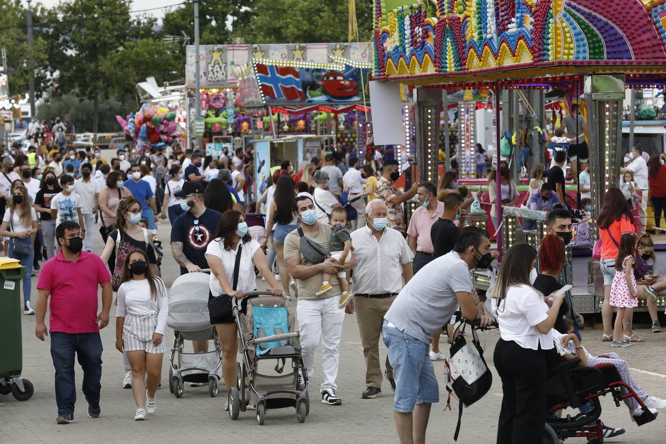 Vive Park Córdoba | En imágenes, el ambientazo del parque de atracciones del Arenal