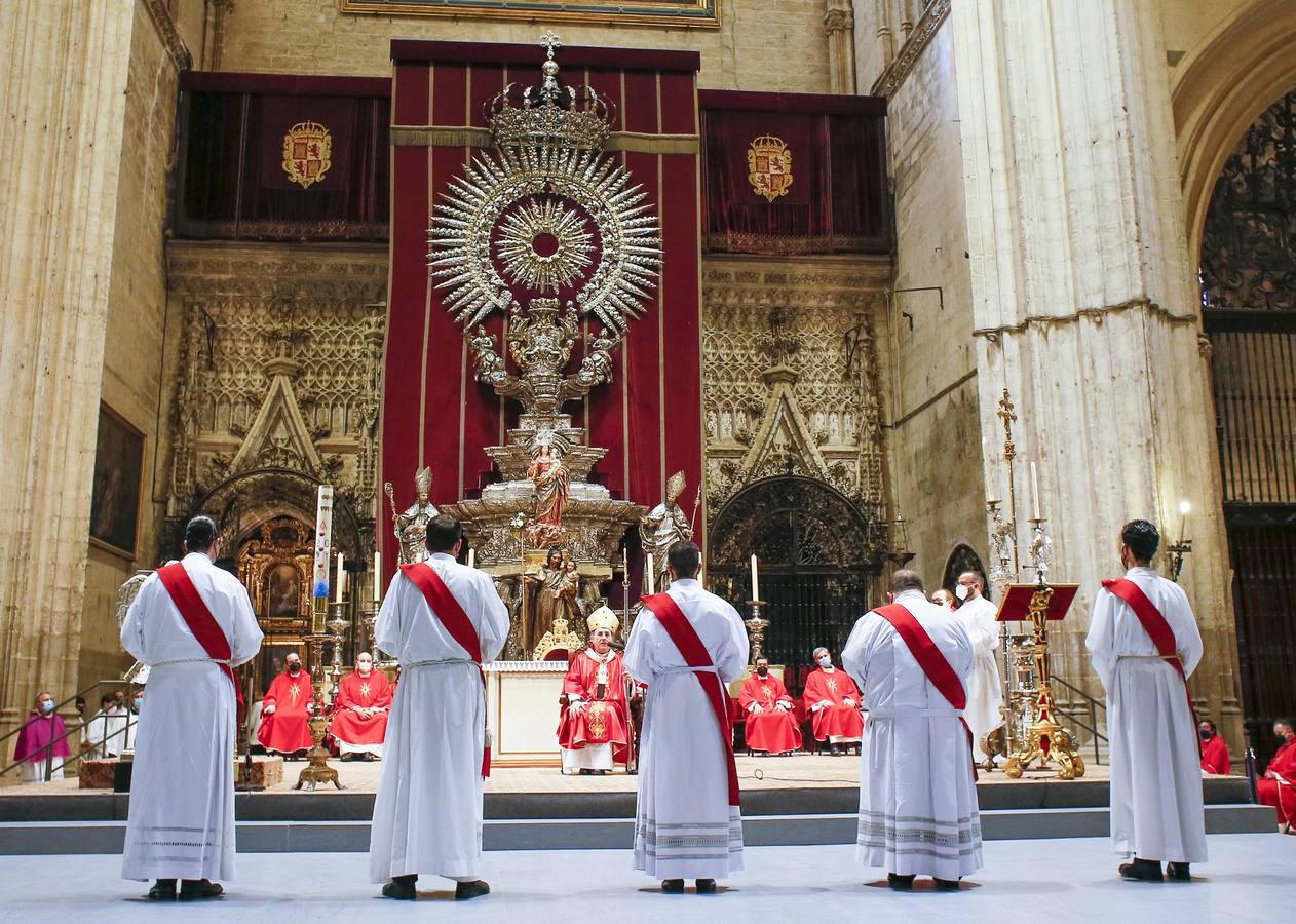 Última ordenación de sacerdotes de Monseñor Asenjo en Sevilla