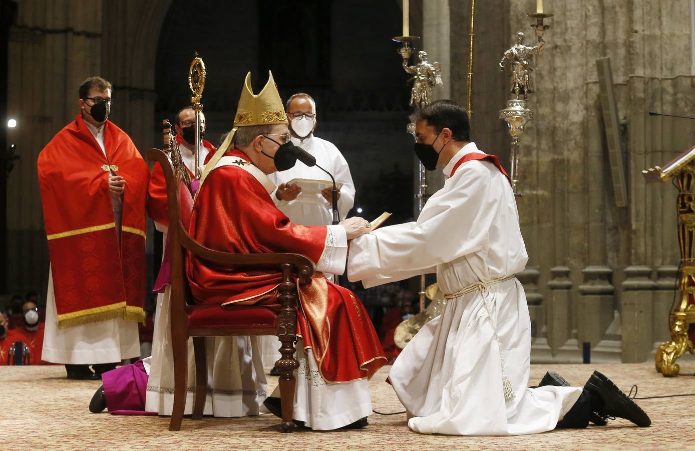 Última ordenación de sacerdotes de Monseñor Asenjo en Sevilla