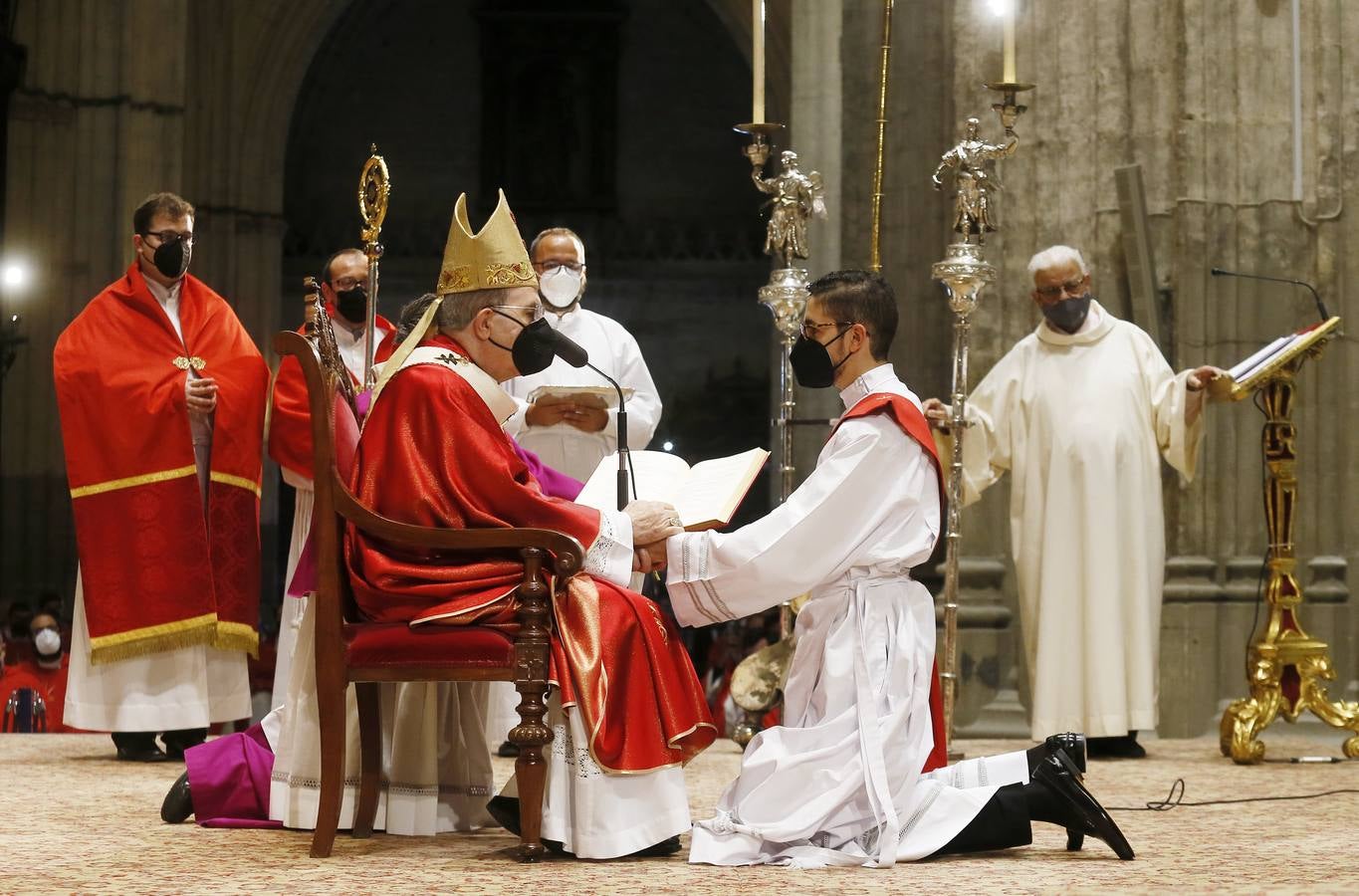 Última ordenación de sacerdotes de Monseñor Asenjo en Sevilla