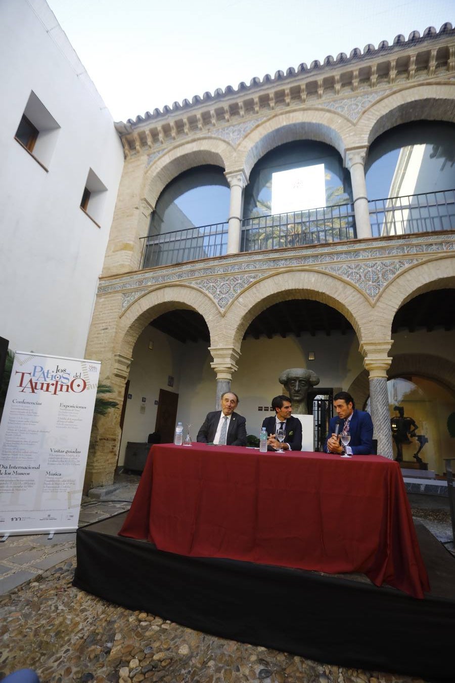 El coloquio de Finito de Córdoba y Ricardo Gallardo, en imágenes