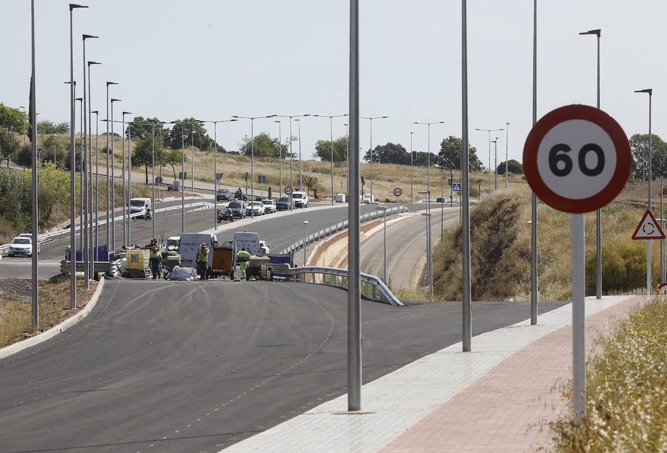 Las últimas obras del tramo municipal de la Ronda Norte de Córdoba, en imágenes