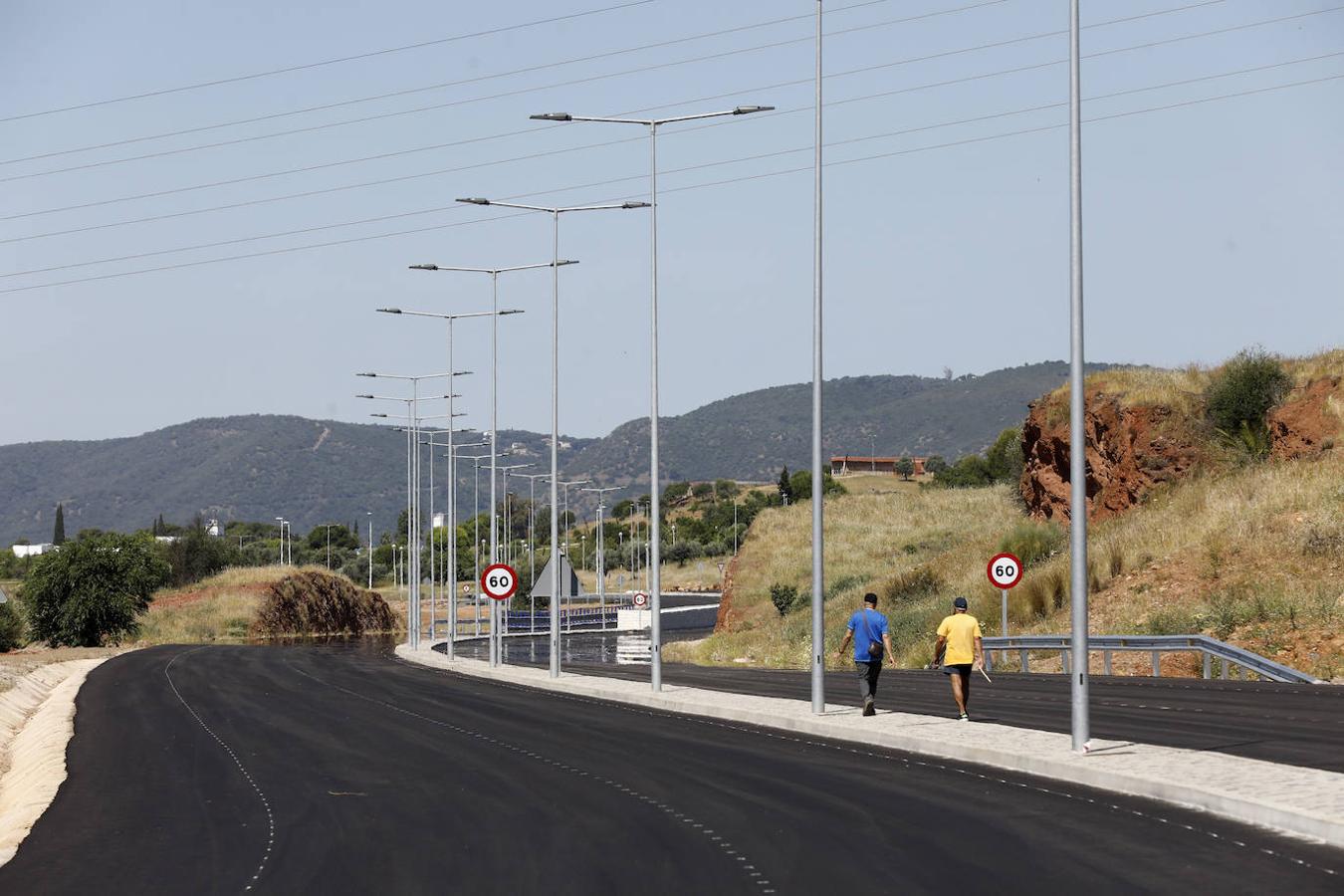 Las últimas obras del tramo municipal de la Ronda Norte de Córdoba, en imágenes