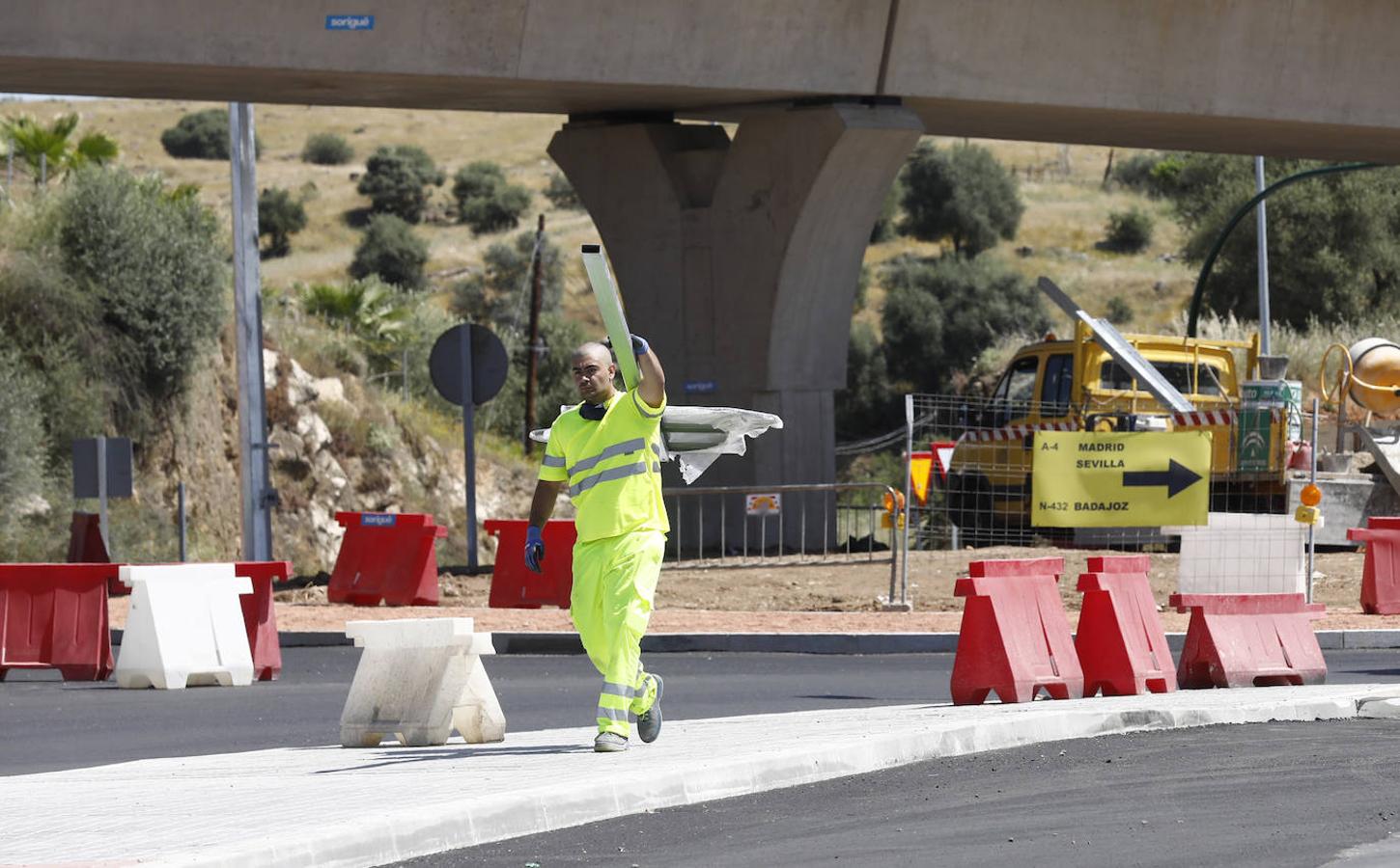 Las últimas obras del tramo municipal de la Ronda Norte de Córdoba, en imágenes