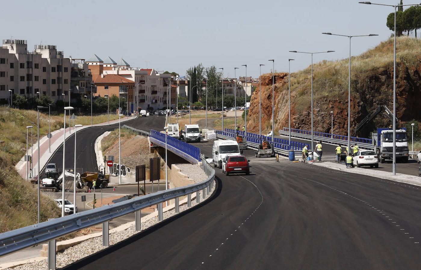 Las últimas obras del tramo municipal de la Ronda Norte de Córdoba, en imágenes