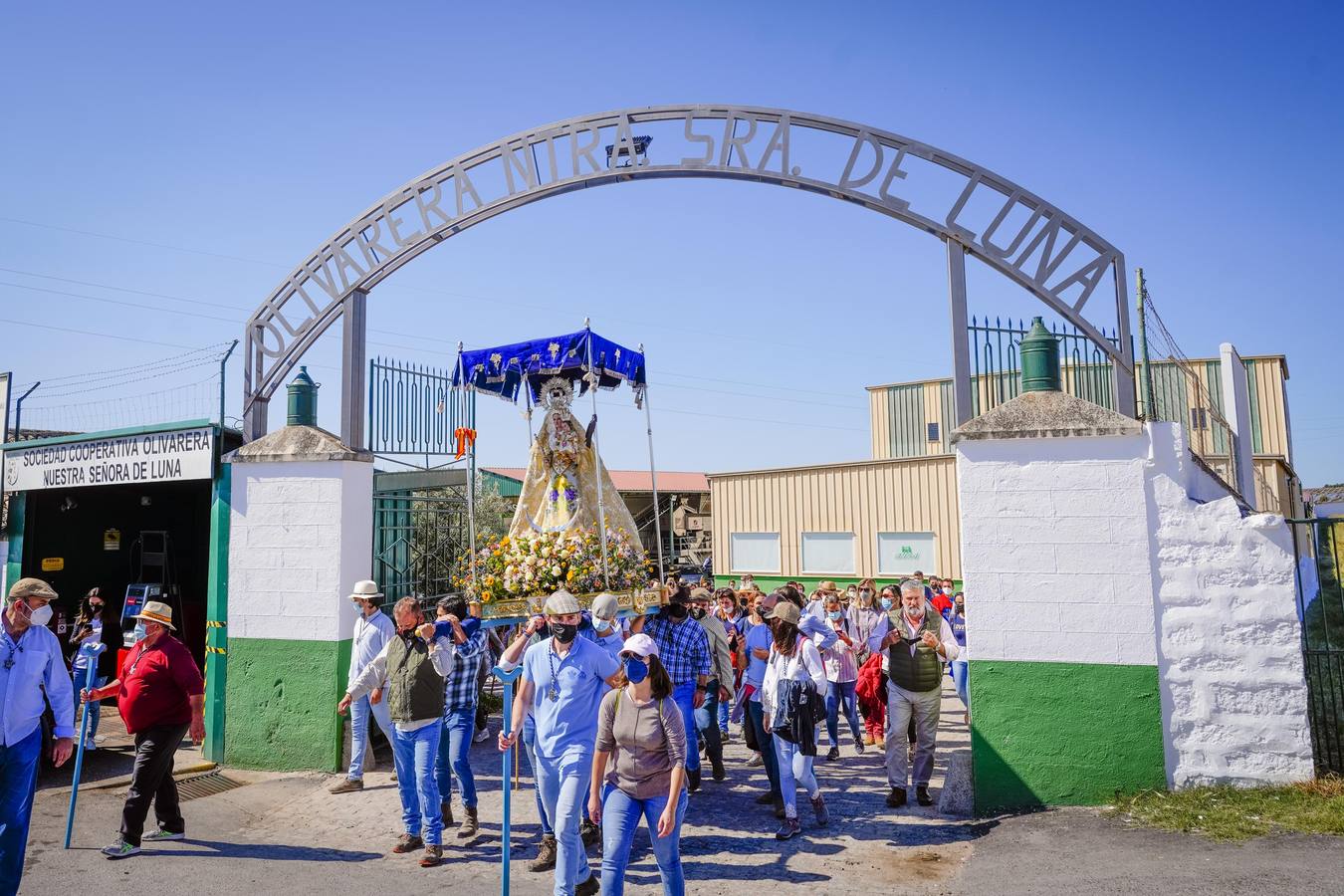 La llegada de la Virgen de Luna a Villanueva de Córdoba, en imágenes