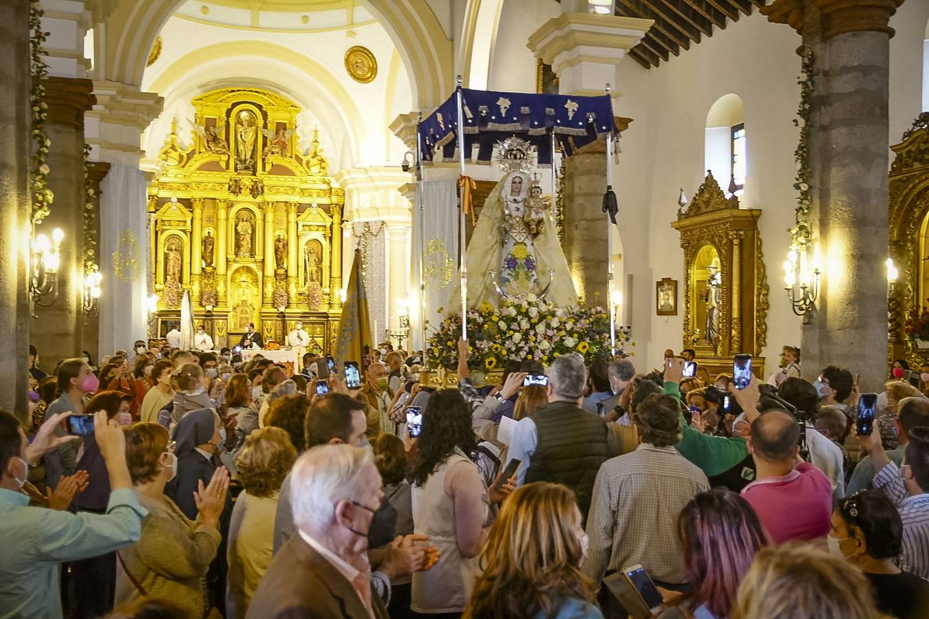 La llegada de la Virgen de Luna a Villanueva de Córdoba, en imágenes