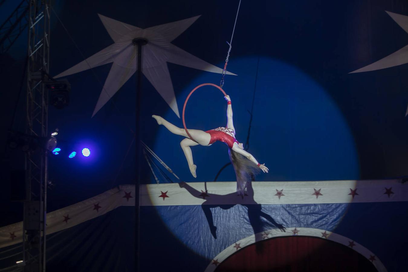 Un día con el Circo Berlín en Córdoba, en imágenes