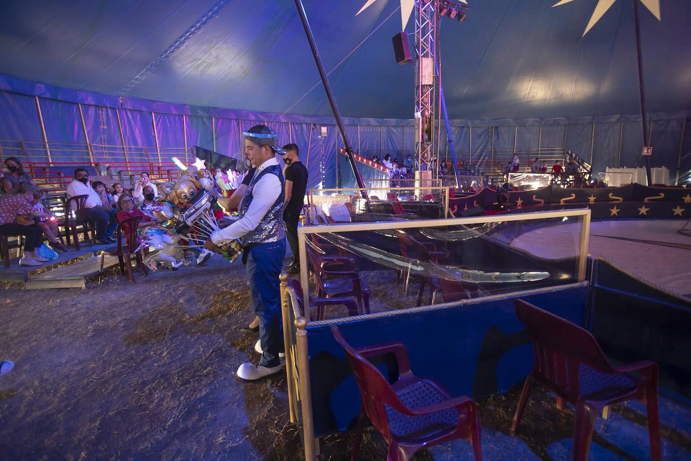 Un día con el Circo Berlín en Córdoba, en imágenes