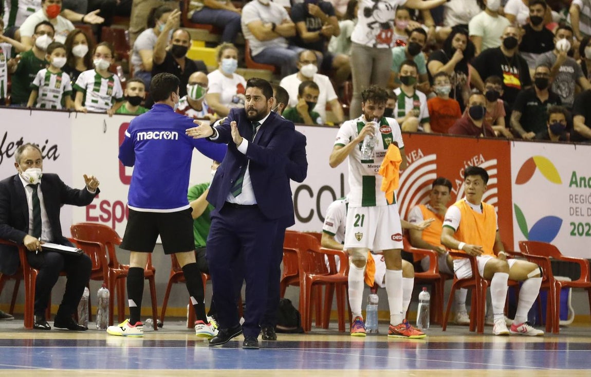 Las mejores imágenes del Córdoba Patrimonio - ElPozo Murcia