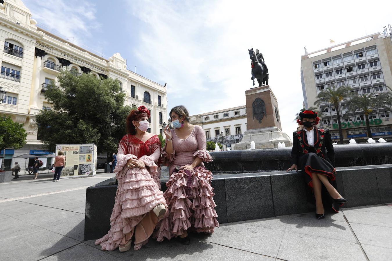 La concentración de mujeres de flamenca en Córdoba, en imágenes