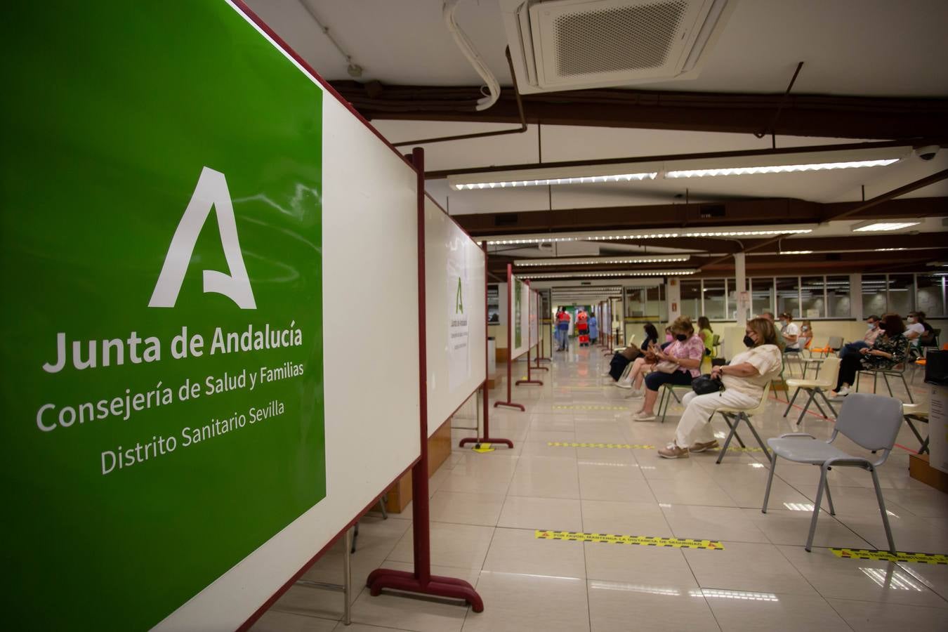 Nuevo centro de vacunación en la Facultad de Matemáticas