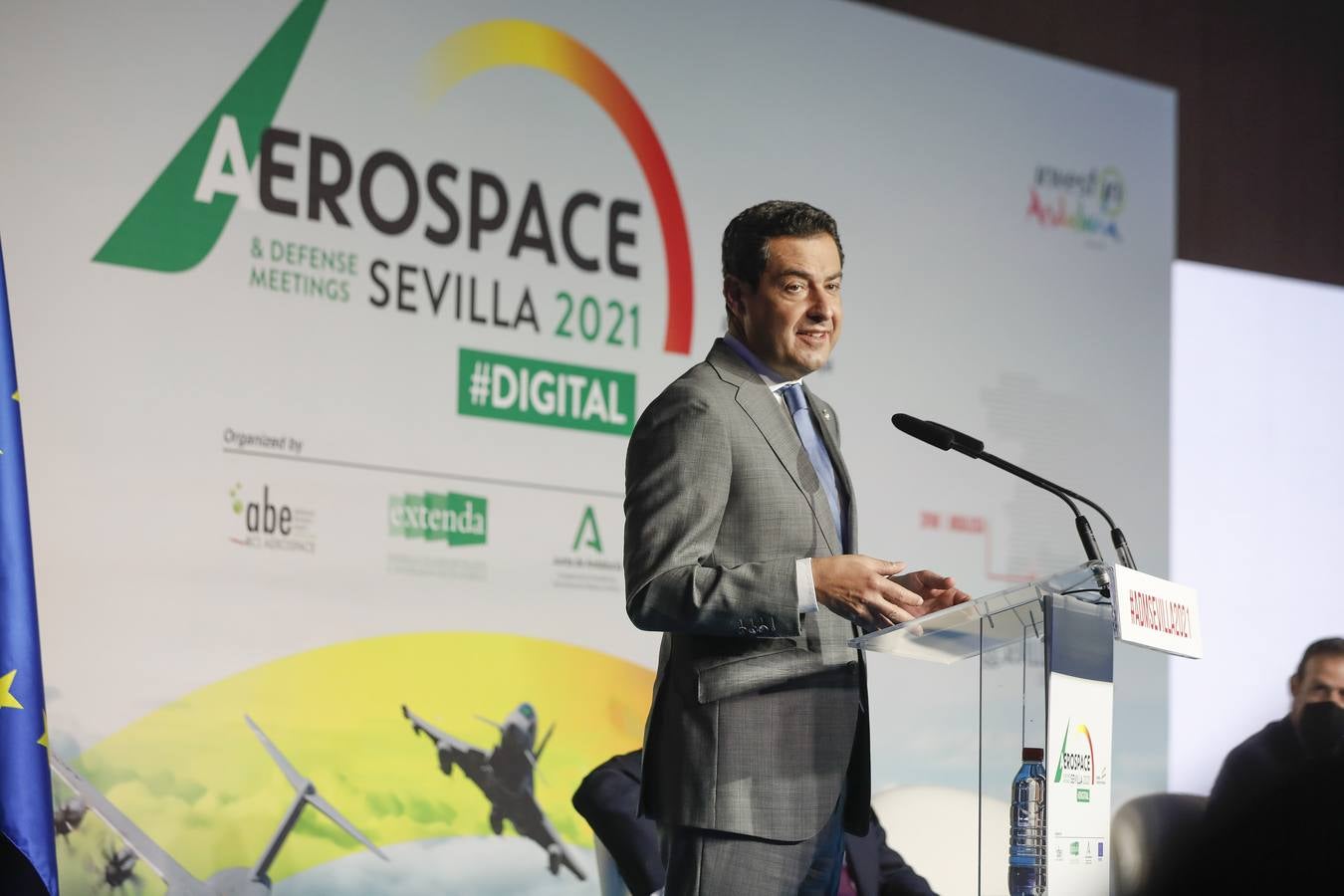 Juanma Moreno inaugura Aerospace and Defense Meetings-ADM Sevilla 2021