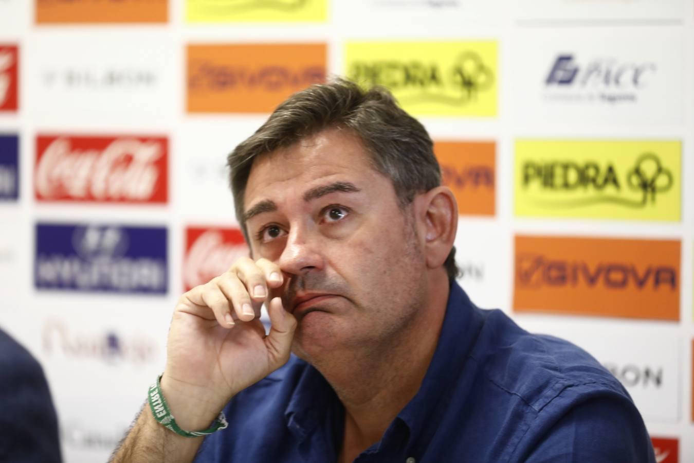 Miguel Valenzuela deja el Córdoba CF por «honestidad» por los «resultados» del primer equipo