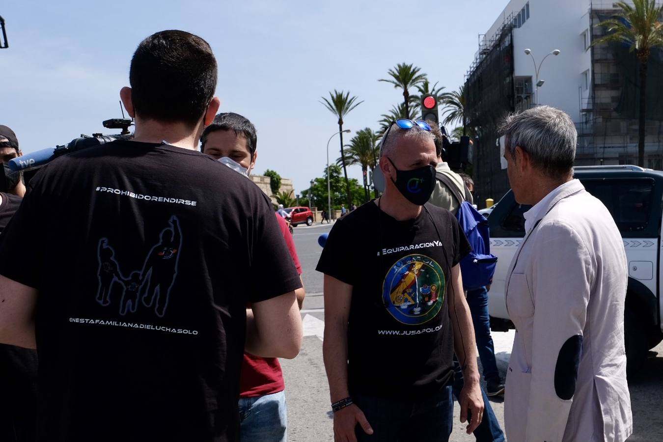 FOTOS: Jusapol vuelve a salir a la calle en Cádiz para pedir más medios