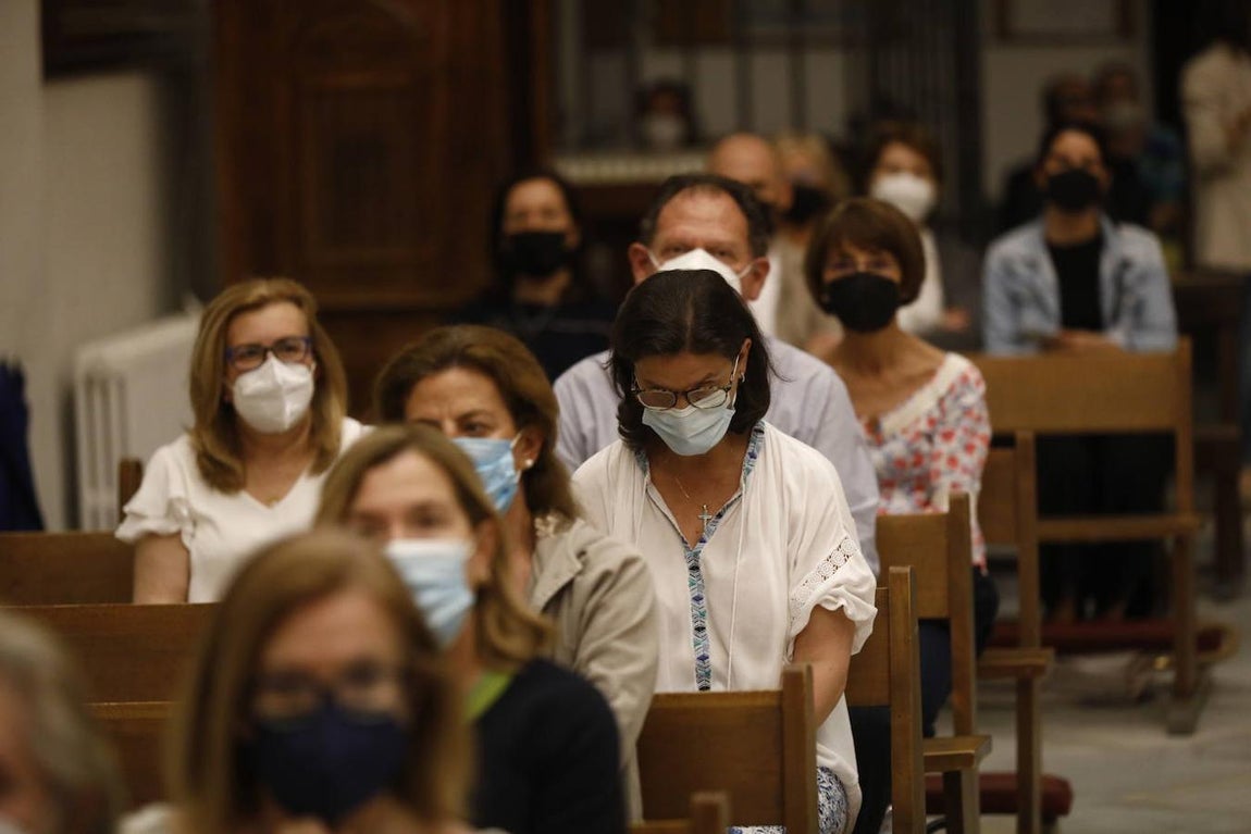 El acto con las reliquias de San Juan Pablo II en Córdoba, en imágenes