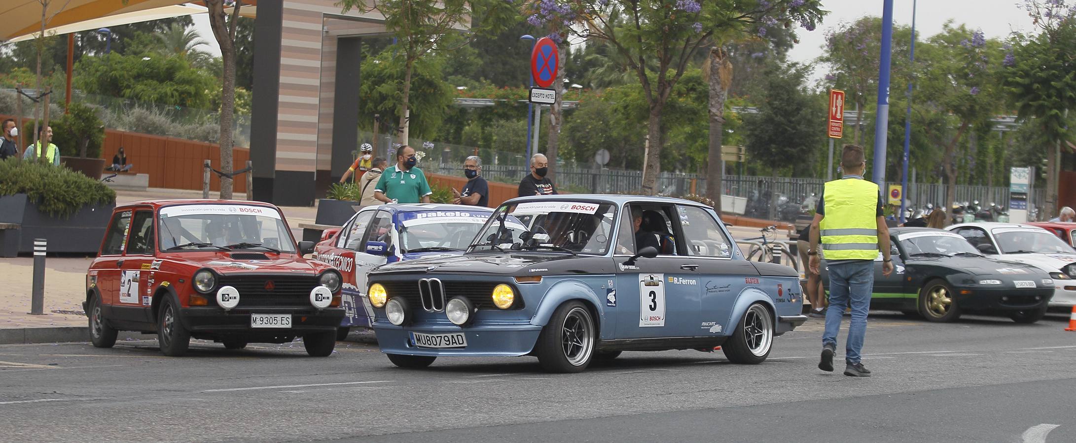 La salida desde Sevilla de la etapa de la Spain Classic Rally, en imágenes