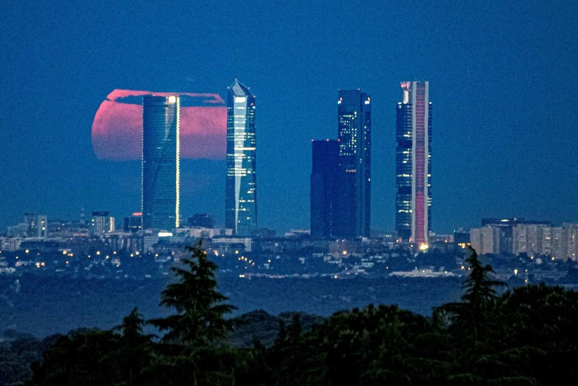 Imagen captada desde la localidad de la sierra madrileña Torrelodones. 