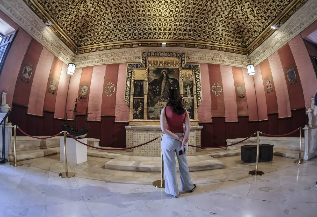 Los turistas vuelven a llenar el Real Alcázar de Sevilla