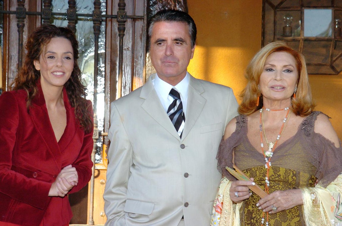 Durante el 61 cumpleaños de la cantante. 