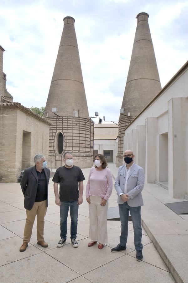 Inauguración de la muestra 'Experimentos con el paisaje' de Abraham Lacalle en el CAAC