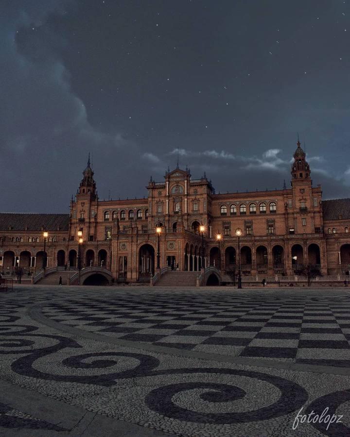 La magia de la Sevilla nocturna, protagonista de las imágenes recibidas en el reto fotográfico de ABC