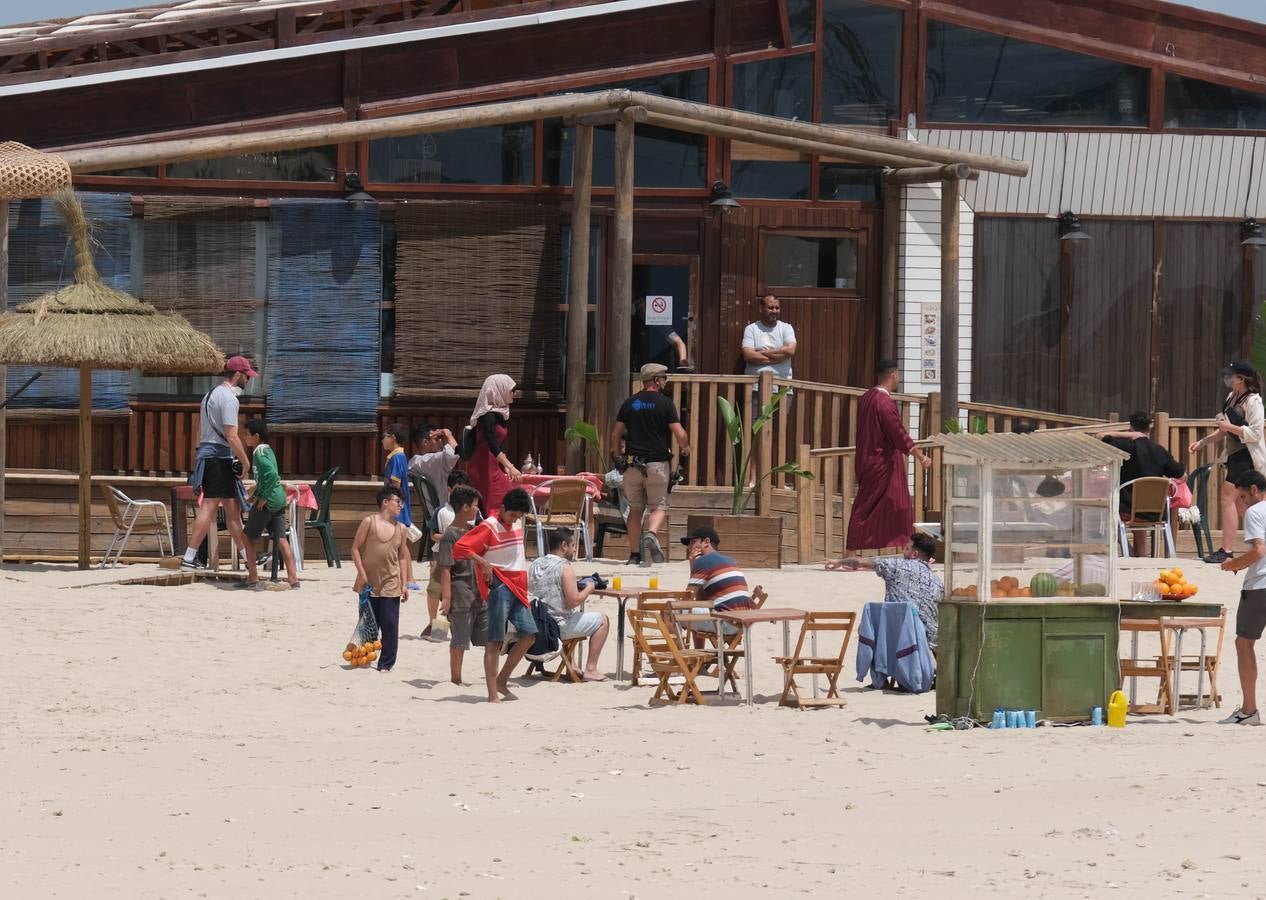 Fotos: Rodaje de &#039;La maniobra de la tortuga&#039; en la playa de Cortadura de Cádiz