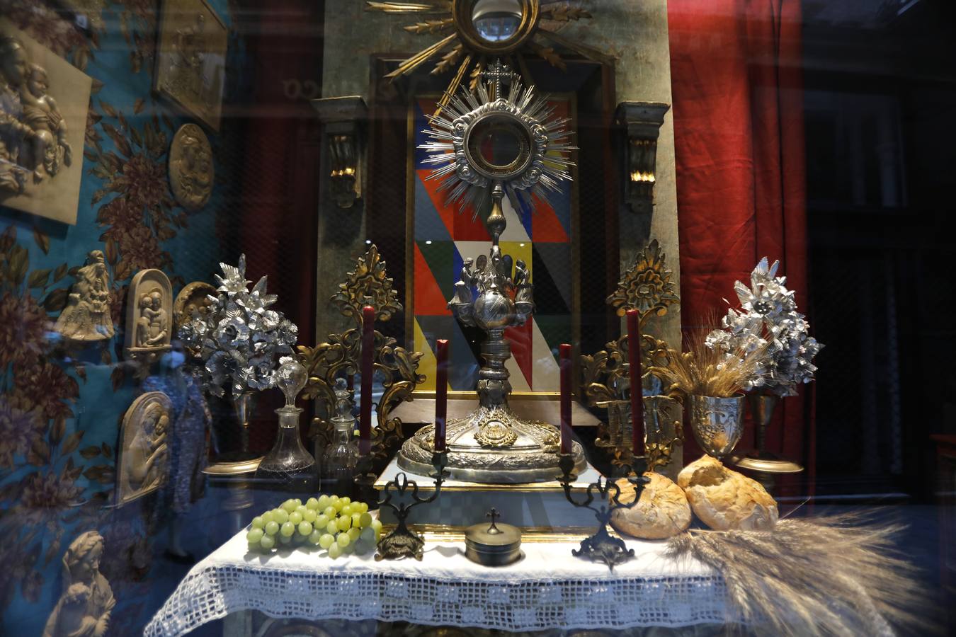 Ambiente previo al Corpus Christi en Sevilla