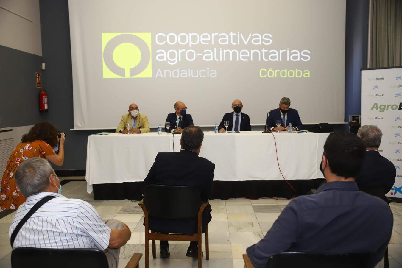 La asamblea de cooperativas agro-alimentarias de Córdoba, en imágenes