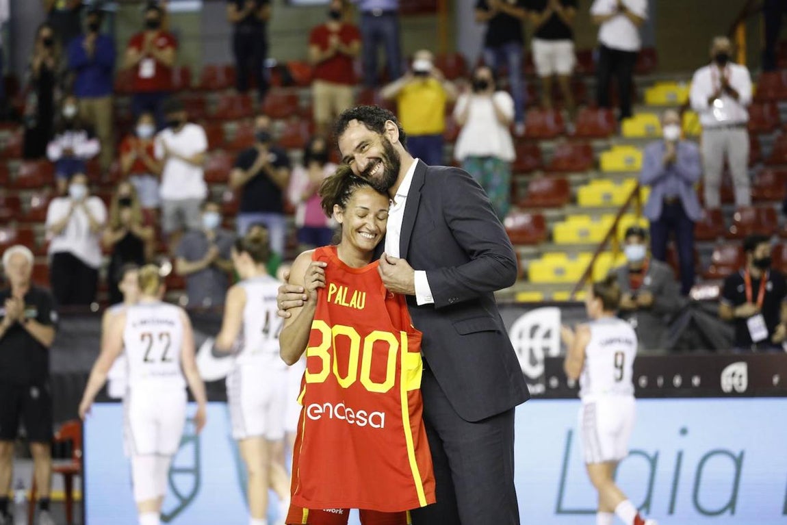 Las mejores imágenes del partido de baloncesto España-Bélgica en Córdoba