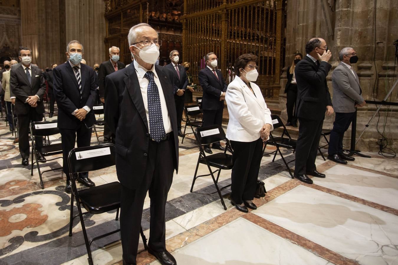 Misa solemne de despedida de monseñor Asenjo en la Catedral de Sevilla